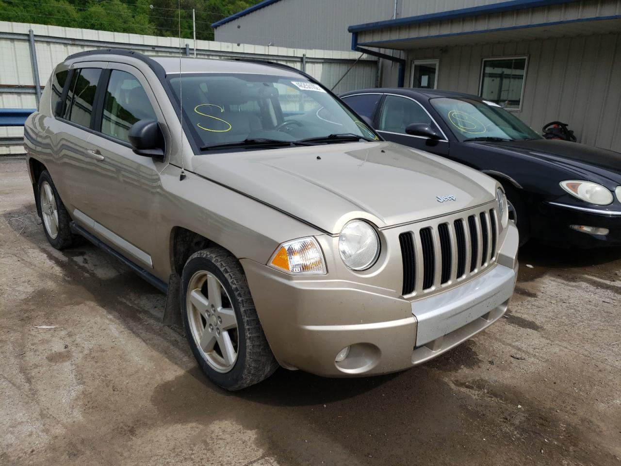 JEEP COMPASS LI 2010 with VIN 1J4NF5FB2AD536706 - Photo from auction