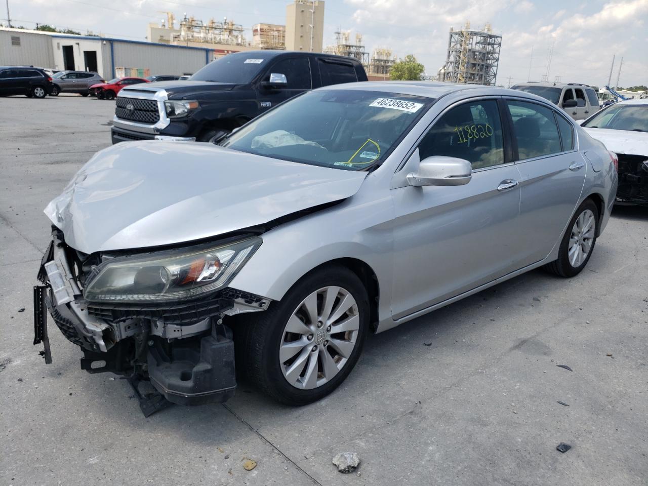 Photo 2 from auction – 2015 HONDA ACCORD EXL with VIN 1HGCR2F82FA102481