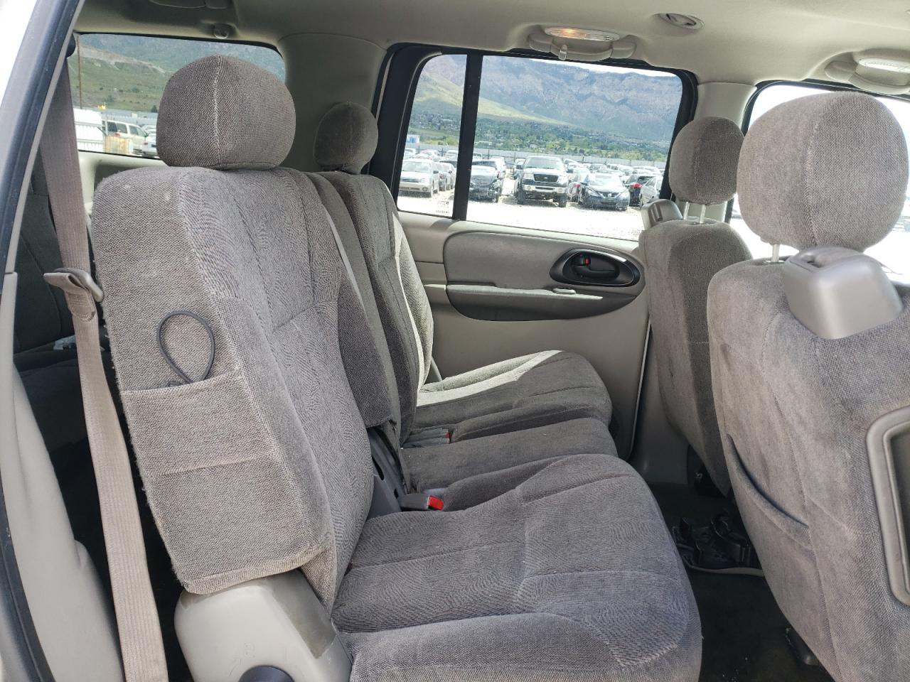 Photo 6 from auction – 2004 CHEVROLET TRAILBLAZE with VIN 1GNET16S346240830