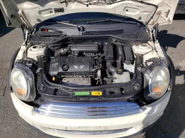 Photo 7 from auction – 2011 MINI COOPER with VIN WMWSU3C51BTX95774