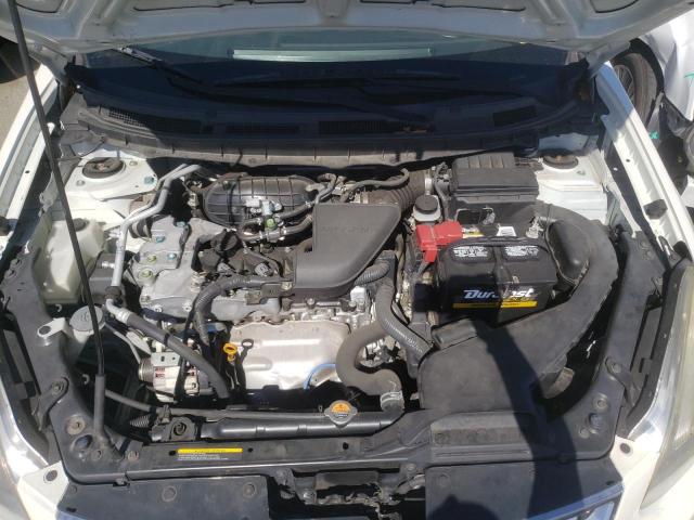 Photo 7 from auction – 2013 NISSAN ROGUE S with VIN JN8AS5MT8DW541434