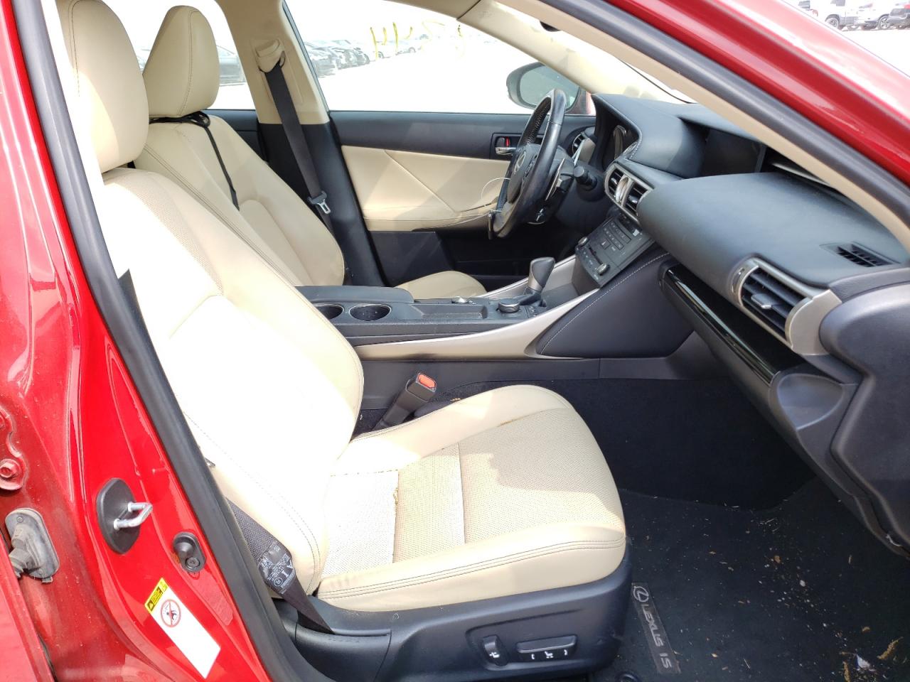 Photo 17 from auction – 2016 LEXUS IS 200T with VIN JTHBA1D20G5013897