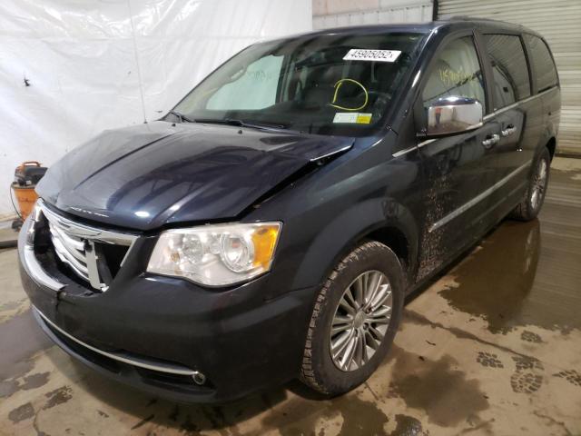 Photo 2 from auction – 2013 CHRYSLER TOWN & COU with VIN 2C4RC1CG2DR692626