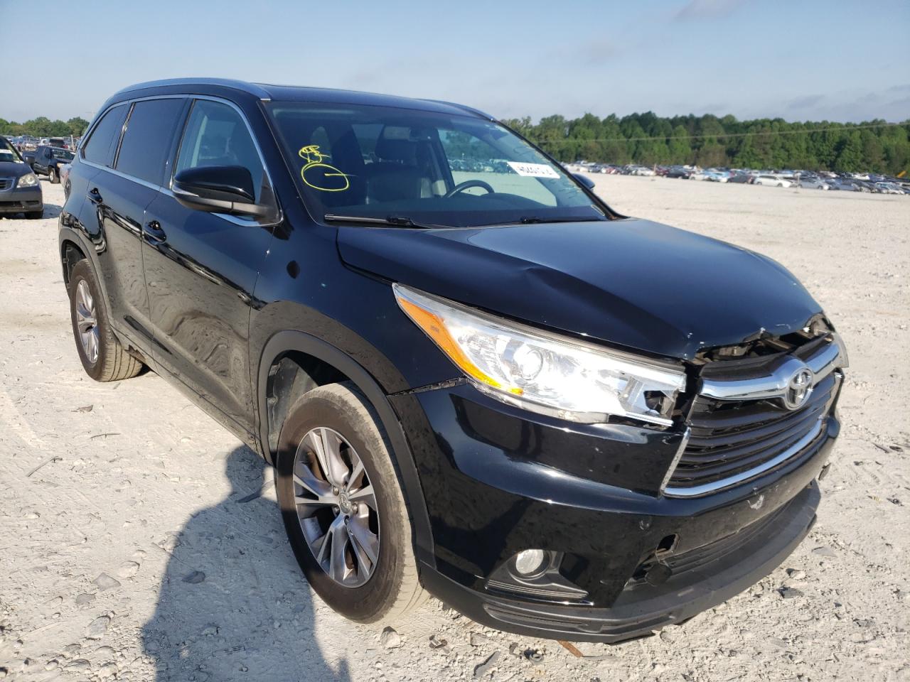 TOYOTA HIGHLANDER 2014 with VIN 5TDKKRFH3ES008926 - Photo from auction