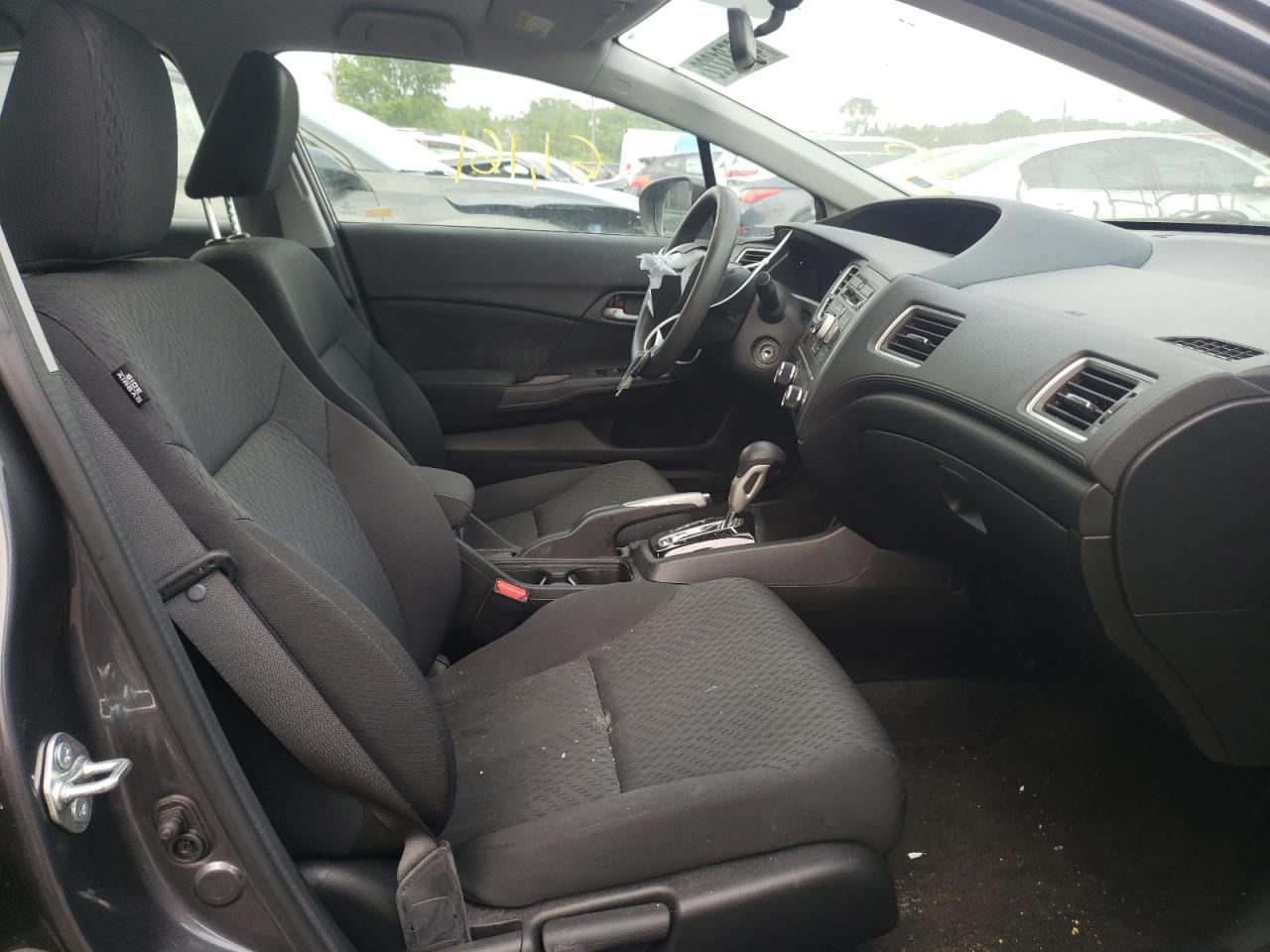 Photo 5 from auction – 2015 HONDA CIVIC LX with VIN 19XFB2F54FE059135