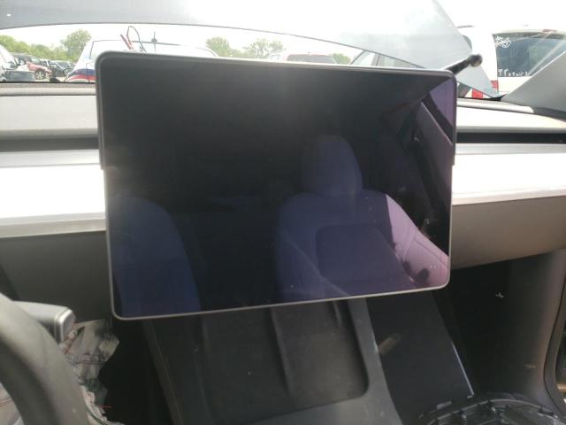 Photo 8 from auction – 2021 TESLA MODEL Y with VIN 5YJYGAEE4MF212691