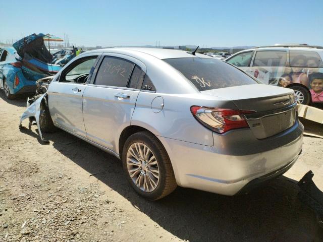 Photo 3 from auction – 2012 CHRYSLER 200 LIMITE with VIN 1C3CCBCGXCN113281