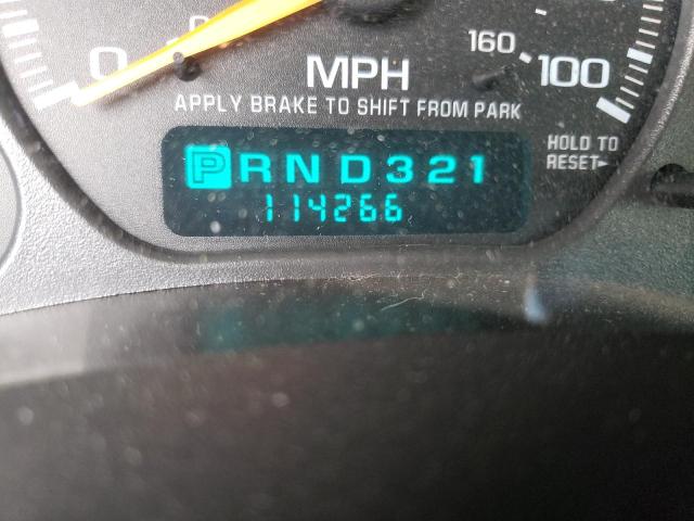 Photo 8 from auction – 2002 CHEVROLET SUBURBAN with VIN 3GNEC16Z02G223430