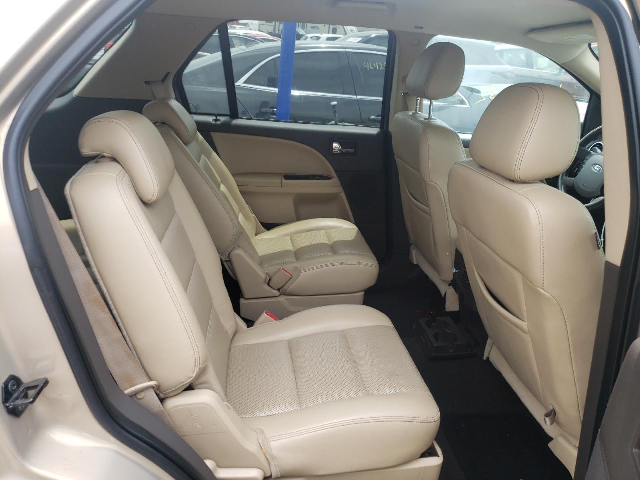 Photo 6 from auction – 2008 FORD TAURUS X L with VIN 1FMDK03W58GA00277