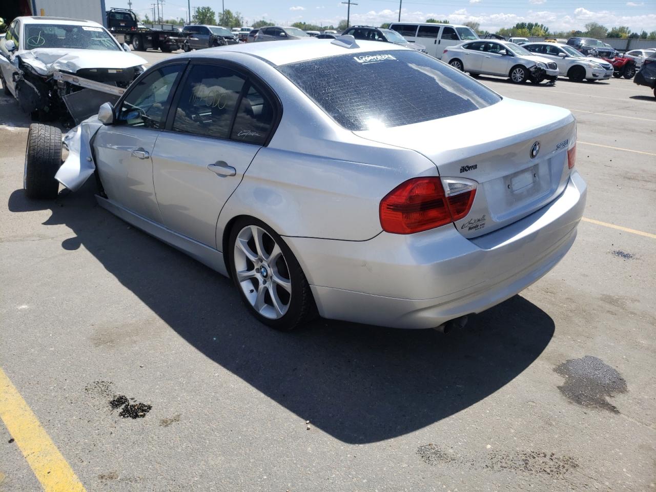Photo 16 from auction – 2007 BMW 328 I with VIN WBAVA37527NE28011