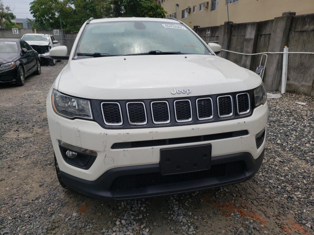 Фото 9 с аукциона – 2018 JEEP COMPASS LA с VIN 3C4NJDBB1JT349925