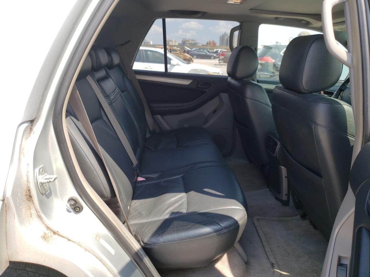 Photo 6 from auction – 2005 TOYOTA 4RUNNER SR with VIN JTEZU14R350048119