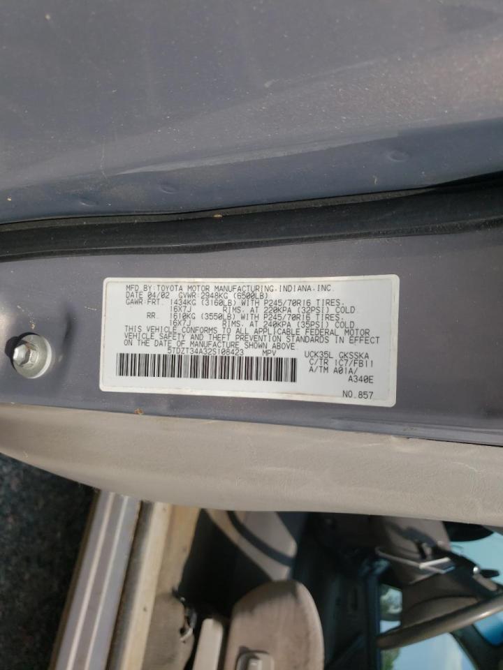 Photo 10 from auction – 2002 TOYOTA SEQUOIA SR with VIN 5TDZT34A32S108423