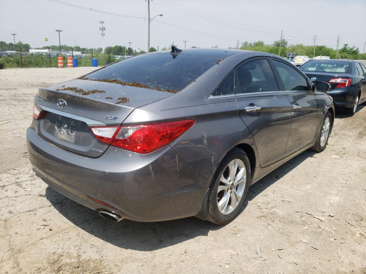 Photo 4 from auction – 2011 HYUNDAI SONATA SE with VIN 5NPEC4AB3BH289742