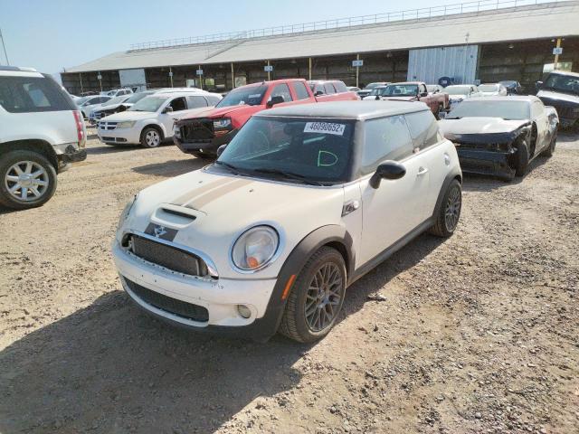 Photo 2 from auction – 2009 MINI COOPER S with VIN WMWMF73569TT95536