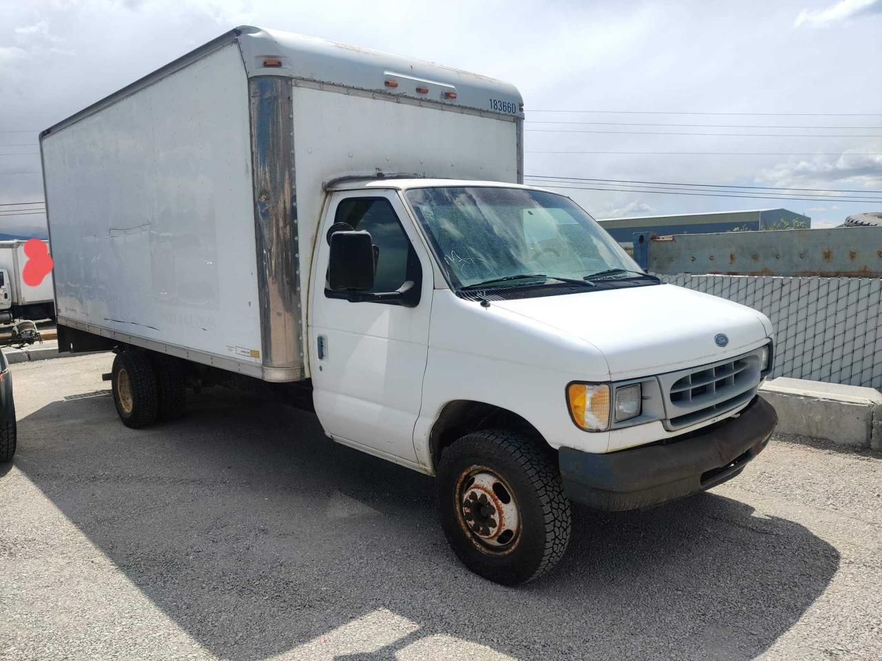 FORD ECONOLINE 1998 with VIN 1FDWE37L5WHA91835 - Photo from auction