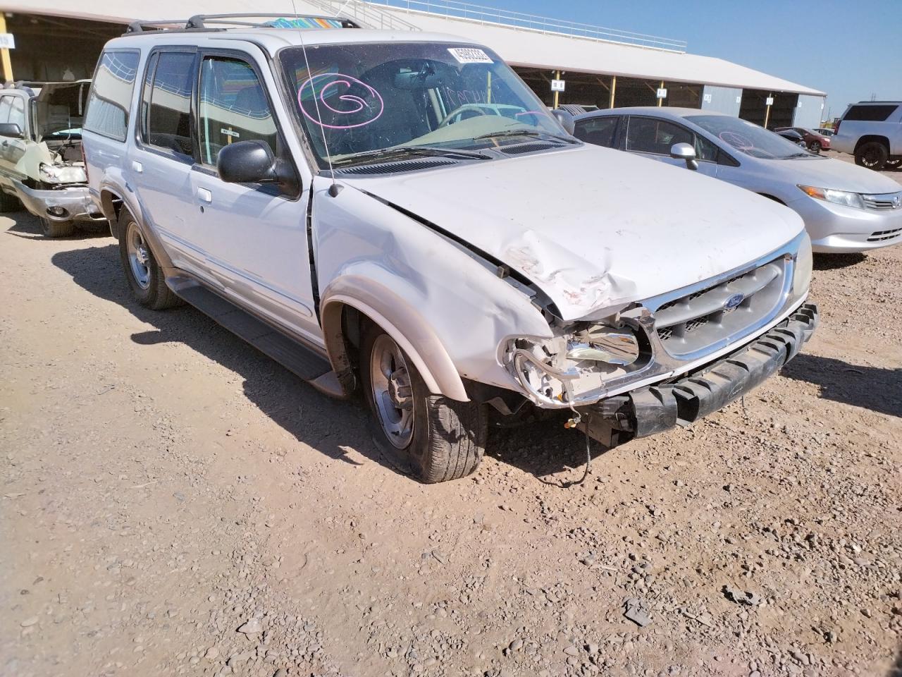 FORD EXPLORER E 2000 with VIN 1FMZU74E3YZA68015 - Photo from auction
