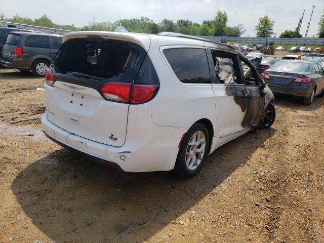 Photo 4 from auction – 2019 CHRYSLER PACIFICA T with VIN 2C4RC1EG0KR549930