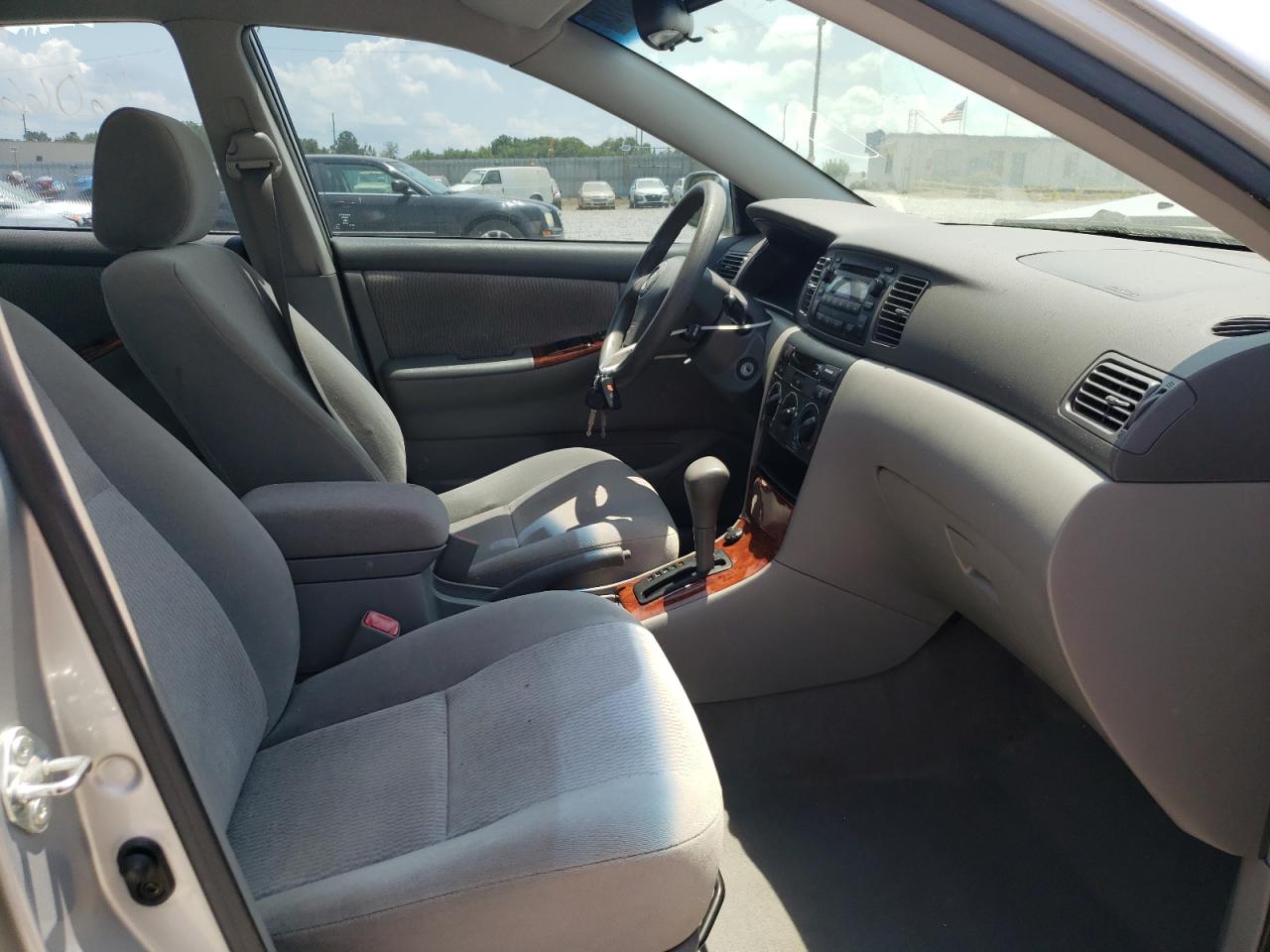 Photo 5 from auction – 2005 TOYOTA COROLLA CE with VIN 1NXBR32E35Z445899