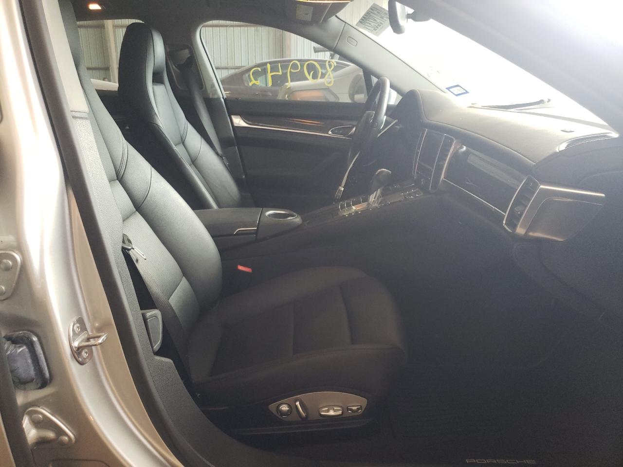 Photo 5 from auction – 2013 PORSCHE PANAMERA S with VIN WP0AB2A72DL060114