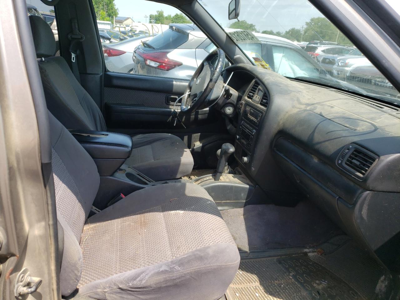 Photo 5 from auction – 2002 NISSAN PATHFINDER with VIN JN8DR09Y22W741254