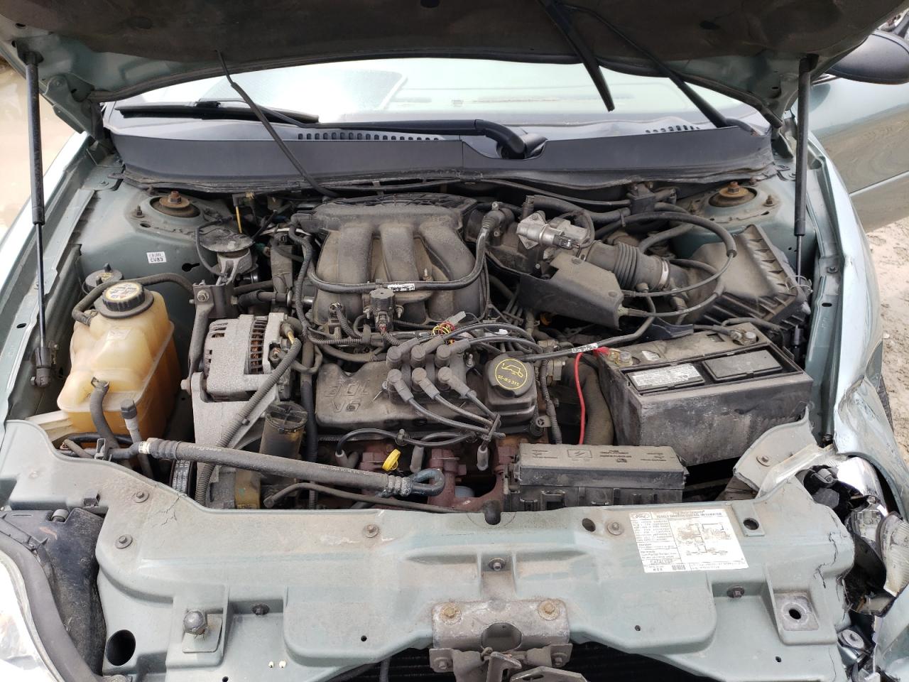 Photo 7 from auction – 2005 MERCURY SABLE GS with VIN 1MEFM50U95A612292