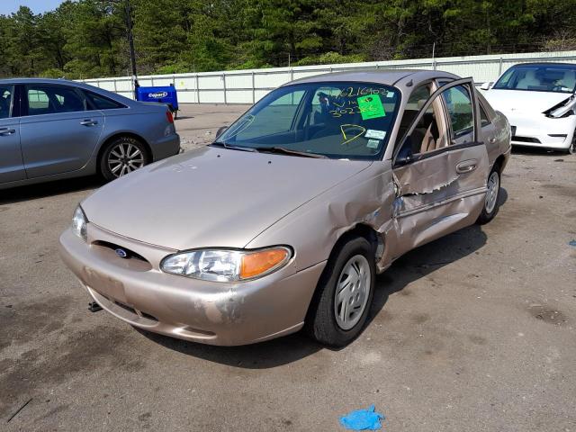 Photo 2 from auction – 1998 FORD ESCORT SE with VIN 1FAFP13P0WW302386