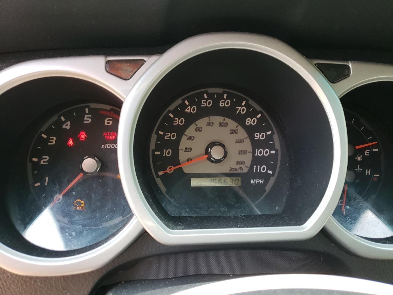 Photo 8 from auction – 2004 TOYOTA 4RUNNER SR with VIN JTEBU14R148021177