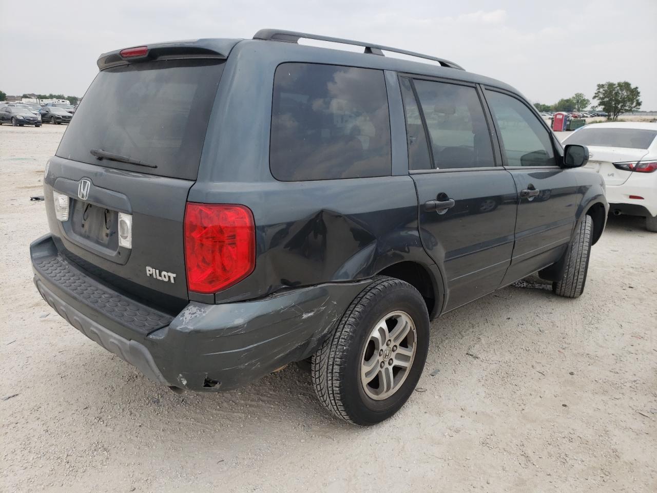Photo 4 from auction – 2004 HONDA PILOT EXL with VIN 2HKYF185X4H502904