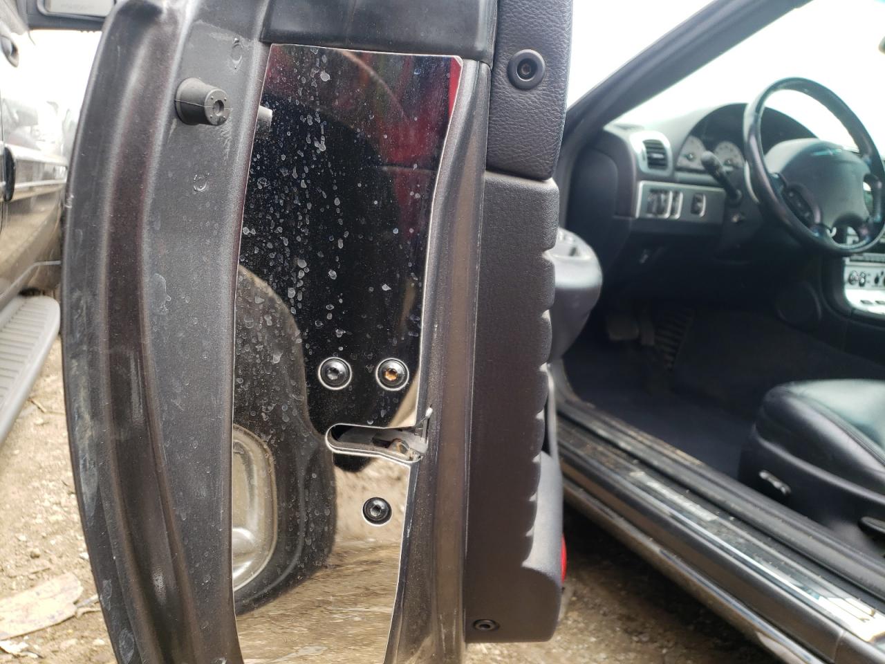 Photo 10 from auction – 2003 FORD THUNDERBIR with VIN 1FAHP60A43Y103072