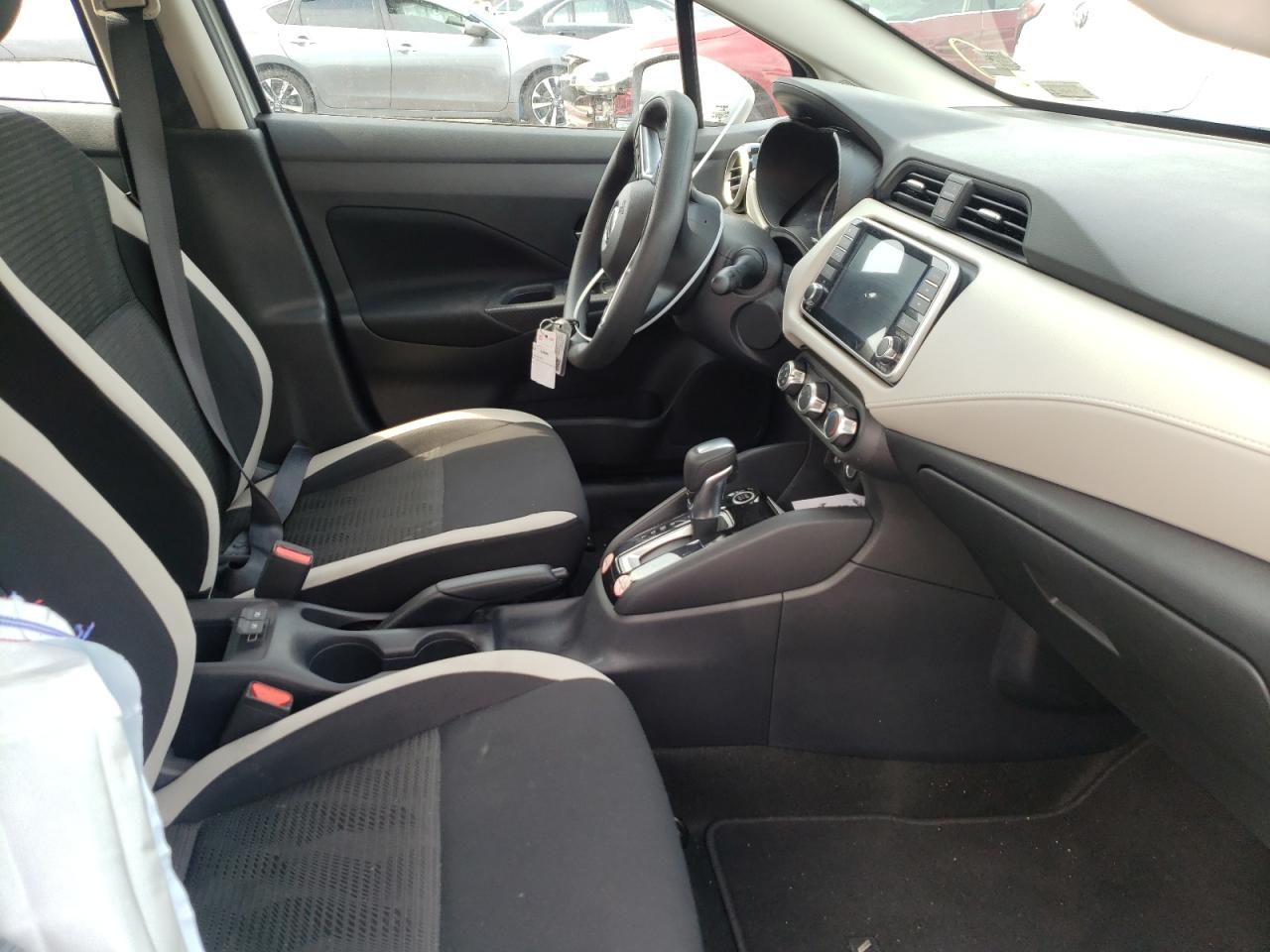 Photo 5 from auction – 2021 NISSAN VERSA SV with VIN 3N1CN8EV1ML832377