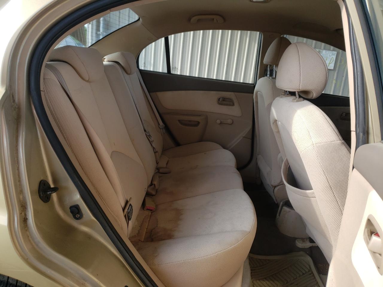 Photo 6 from auction – 2007 KIA RIO BASE with VIN KNADE123976196847
