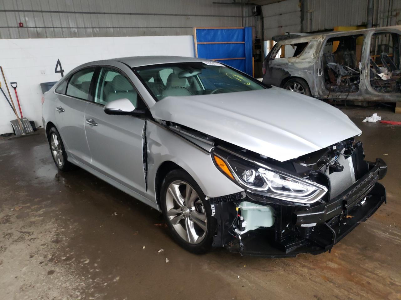 HYUNDAI SONATA LIM 2019 with VIN 5NPE34AF3KH792562 - Photo from auction
