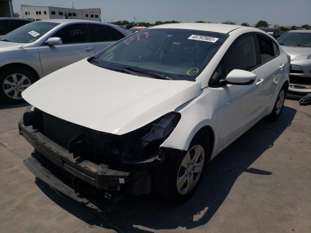Photo 2 from auction – 2017 KIA FORTE LX with VIN 3KPFK4A7XHE014661