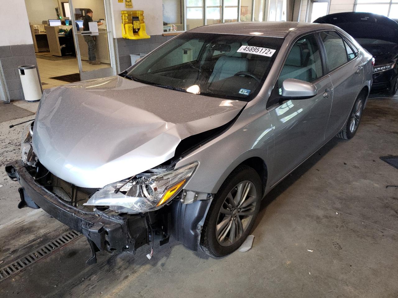 Photo 2 from auction – 2015 TOYOTA CAMRY LE with VIN 4T1BF1FKXFU045434