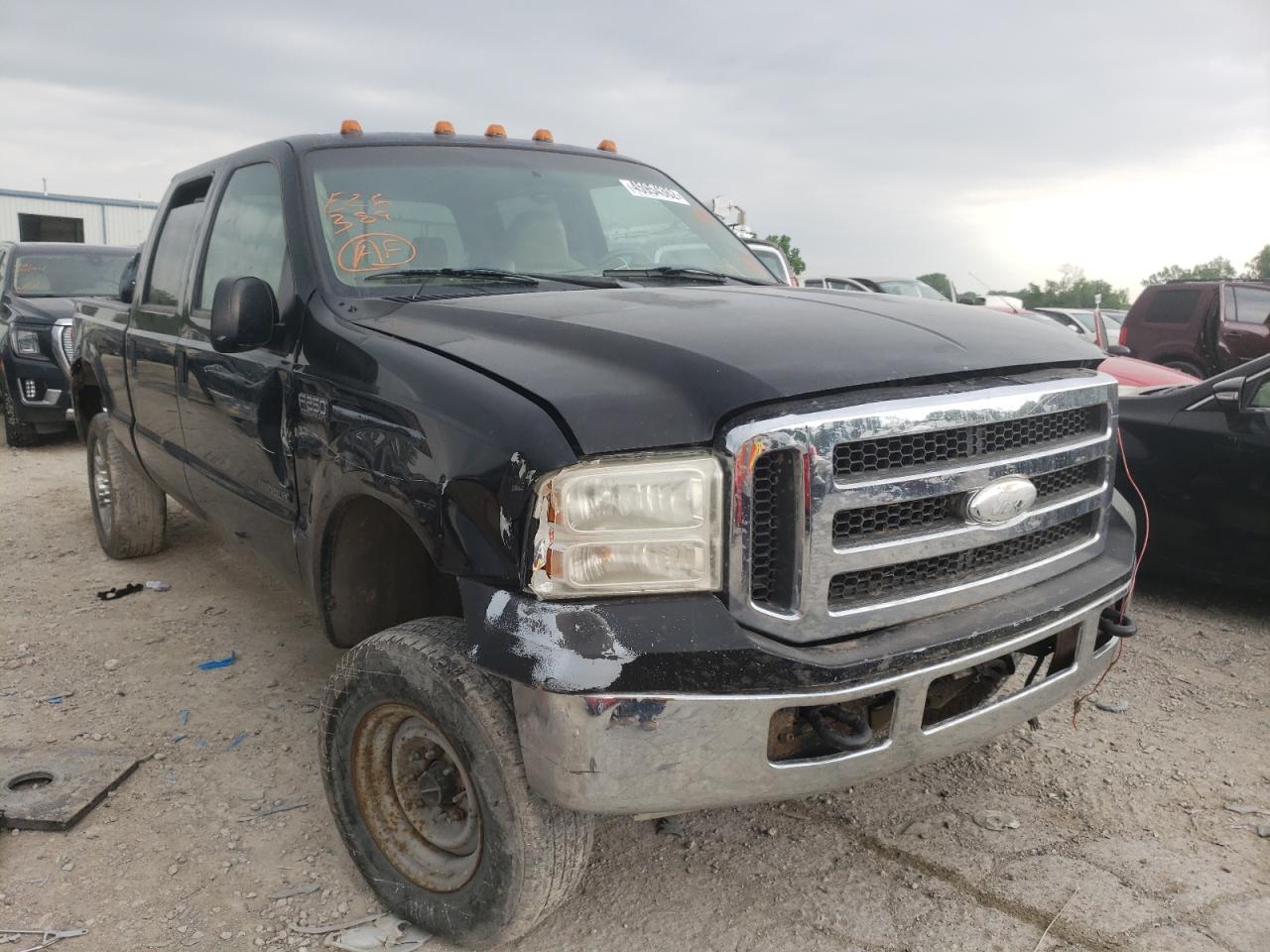 FORD F250 SUPER 2000 with VIN 1FTNW21FXYEE26389 - Photo from auction