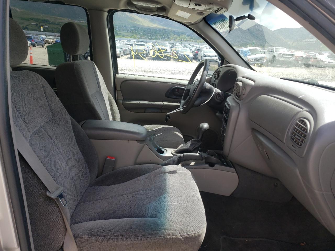 Zdjęcie 5 z aukcji – 2004 CHEVROLET TRAILBLAZE z VIN 1GNET16S346240830