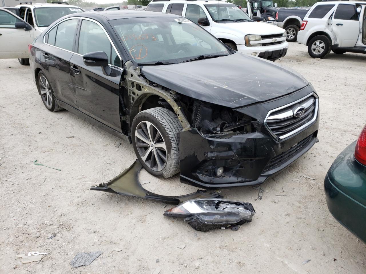 SUBARU LEGACY 2.5 2018 with VIN 4S3BNAN67J3015673 - Photo from auction
