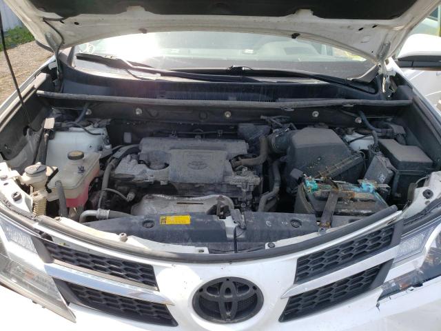Photo 7 from auction – 2015 TOYOTA RAV4 LE with VIN 2T3ZFREV8FW132815