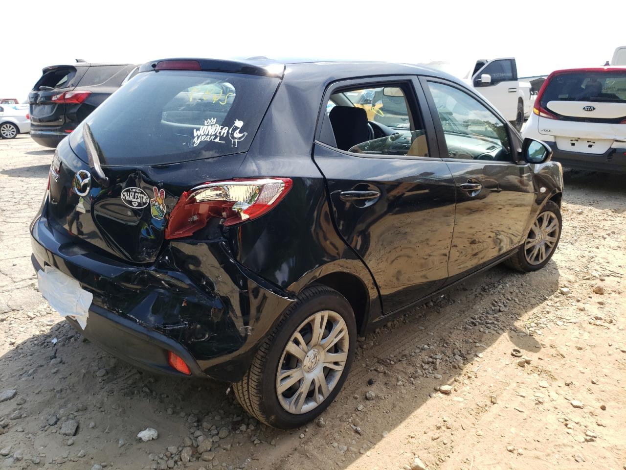 Photo 17 from auction – 2013 MAZDA MAZDA2 with VIN JM1DE1KY0D0159795