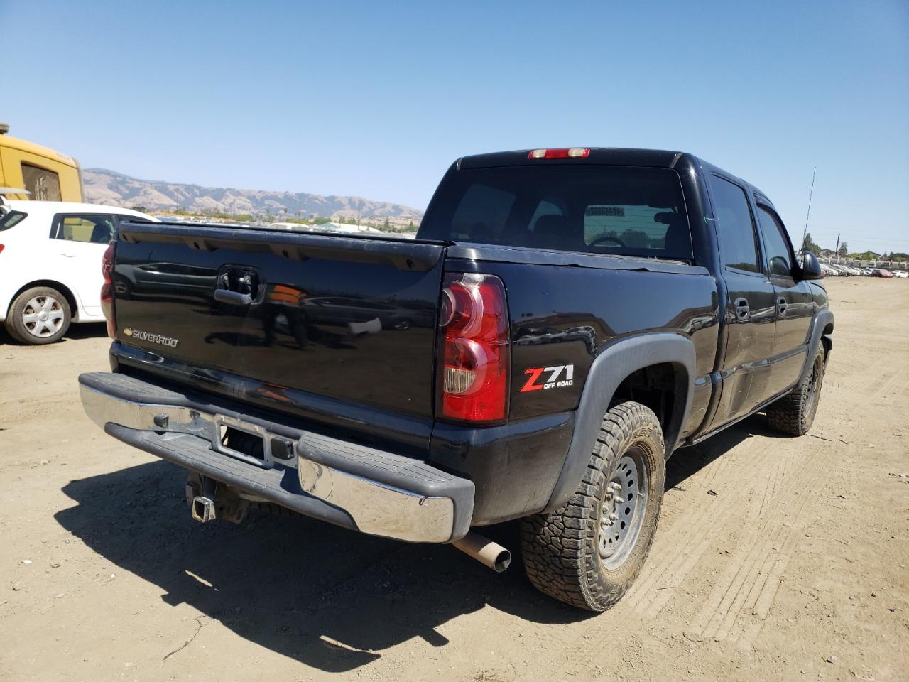 Photo 4 from auction – 2006 CHEVROLET SILVERADO with VIN 2GCEK13Z861283356