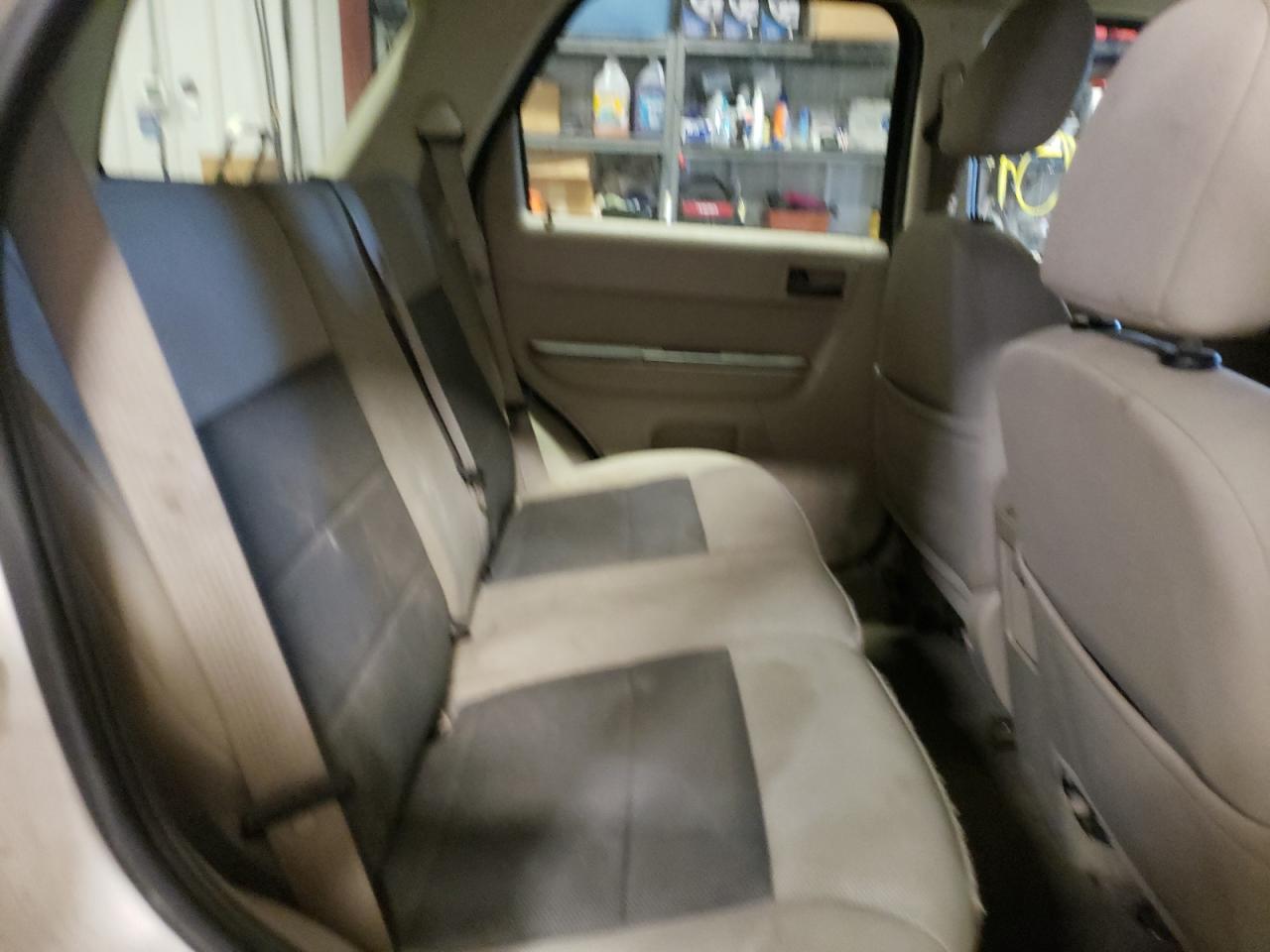 Photo 6 from auction – 2008 FORD ESCAPE XLT with VIN 1FMCU03Z08KA12219