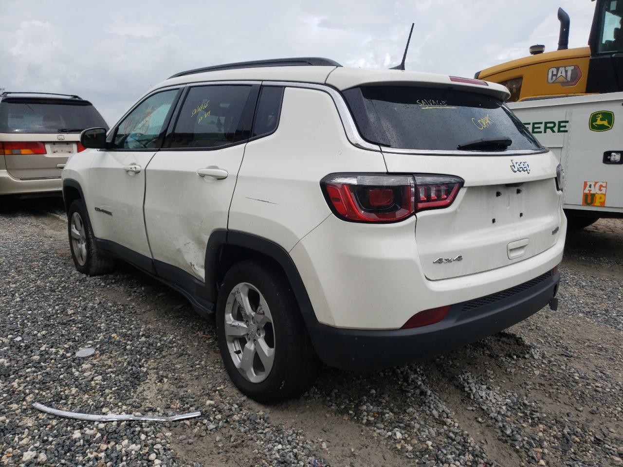 Фото 3 с аукциона – 2018 JEEP COMPASS LA с VIN 3C4NJDBB1JT349925