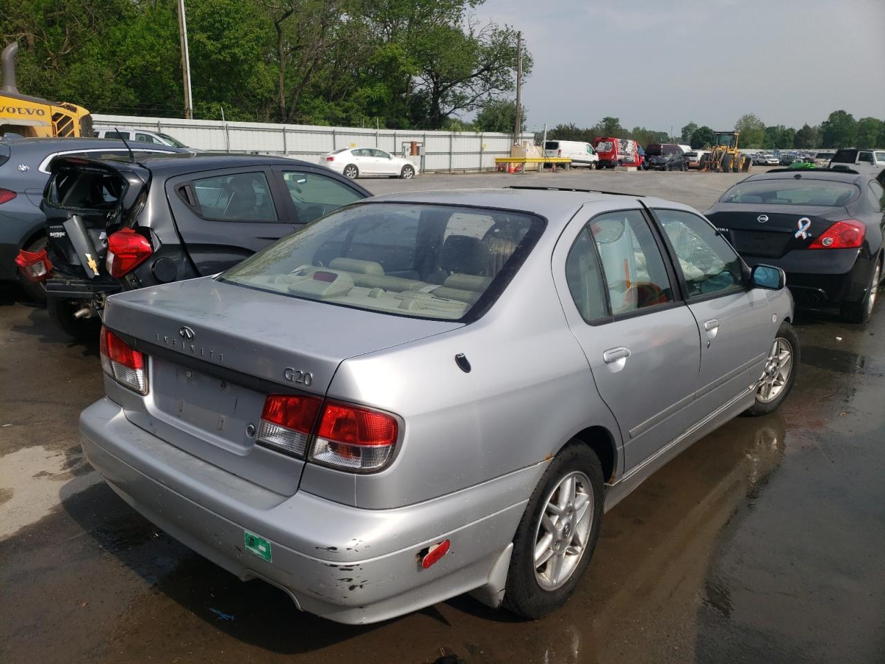 Photo 4 from auction – 2002 INFINITI G20 with VIN JNKCP11A42T507246