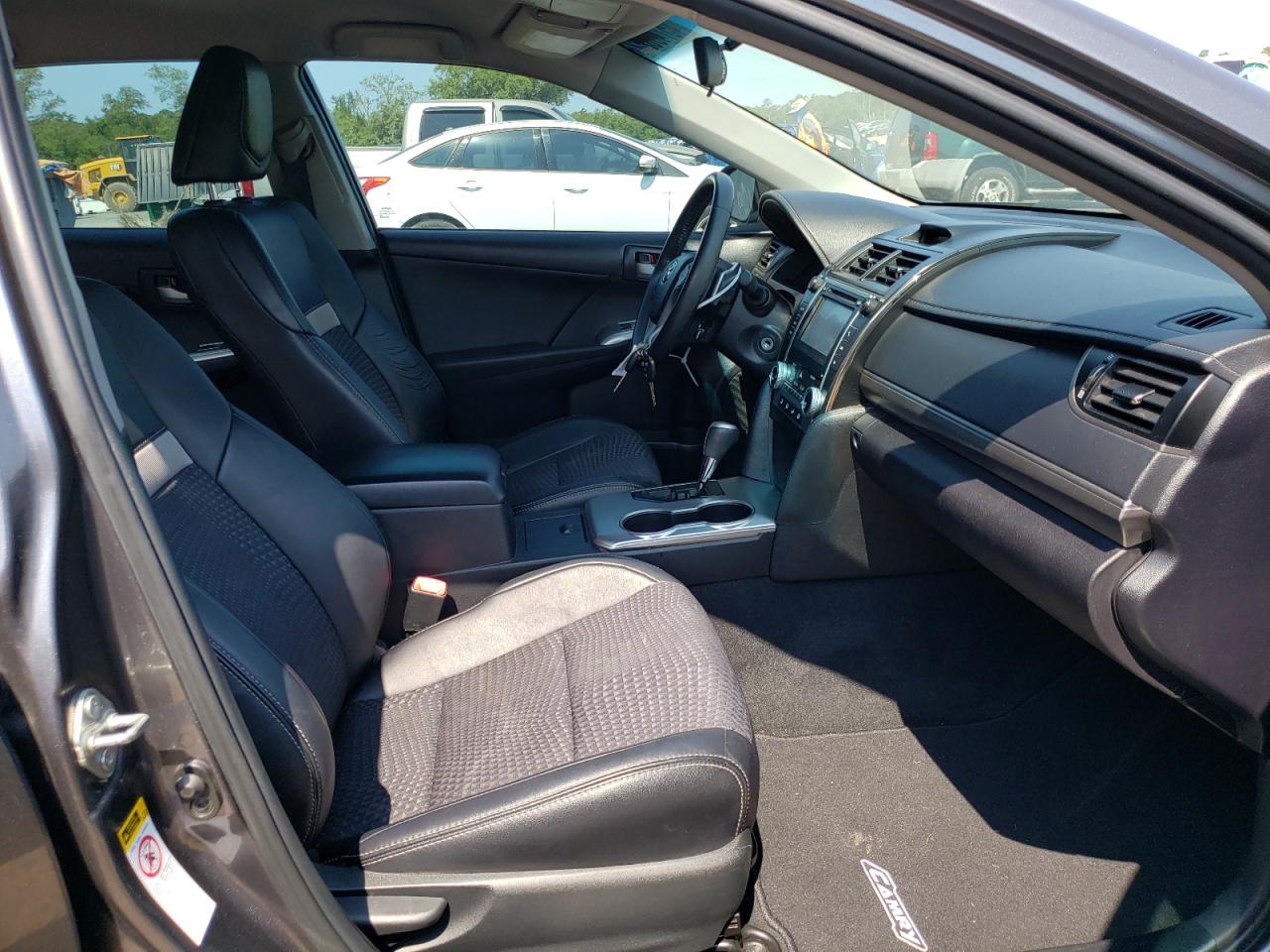 Photo 5 from auction – 2014 TOYOTA CAMRY L with VIN 4T1BF1FK7EU341896