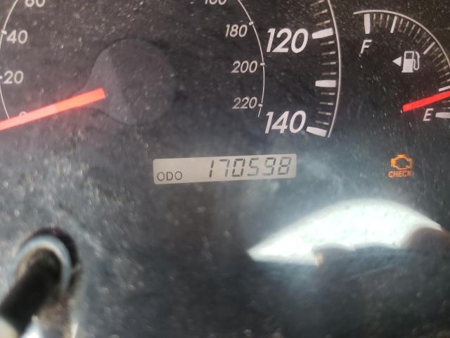Photo 8 from auction – 2005 TOYOTA CAMRY LE with VIN 4T1BE32K65U964558