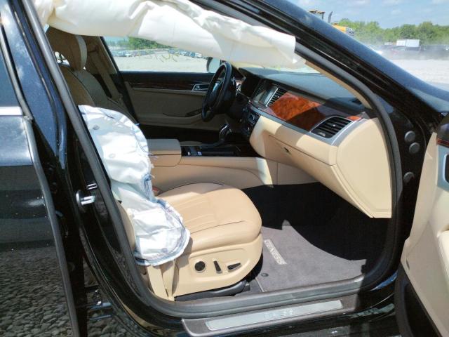 Photo 5 from auction – 2015 HYUNDAI GENESIS 5. with VIN KMHGN4JF2FU044539