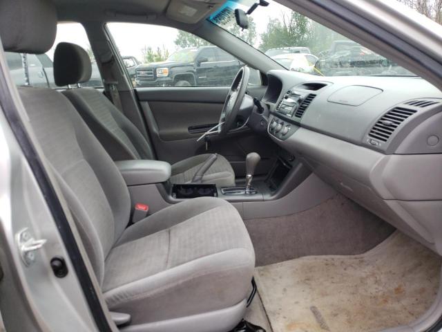 Photo 5 from auction – 2005 TOYOTA CAMRY with VIN 4T1BE32K05U075156
