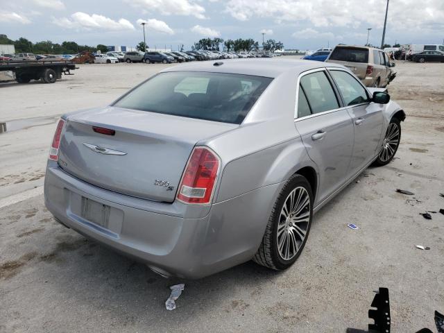 Photo 4 from auction – 2014 CHRYSLER 300 S with VIN 2C3CCABG3EH132844