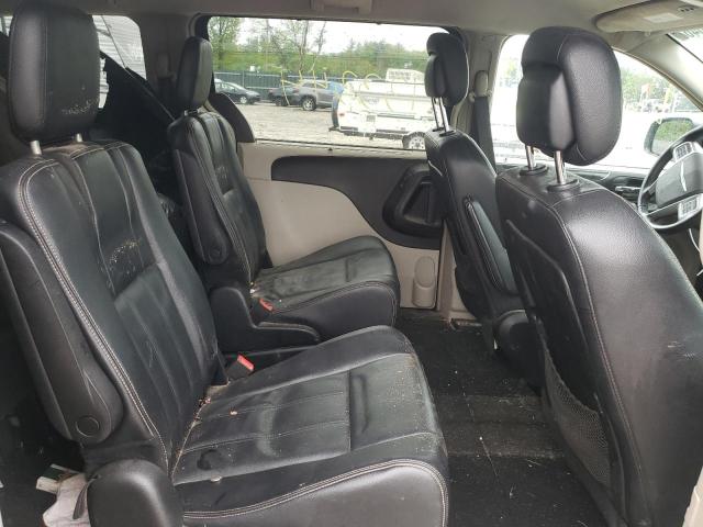 Photo 6 from auction – 2014 CHRYSLER TOWN & COU with VIN 2C4RC1BG4ER229101